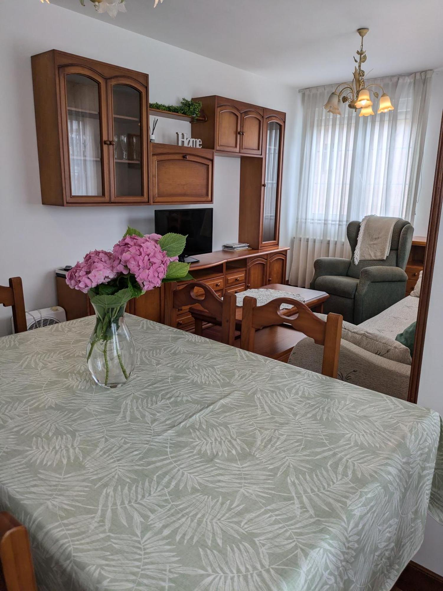 Apartment La Granja En *